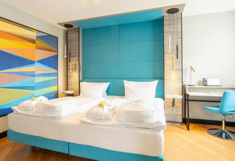 اتاق اساندارد با چشم‌انداز جانبی به دریا, Das Ahlbeck Hotel & Spa