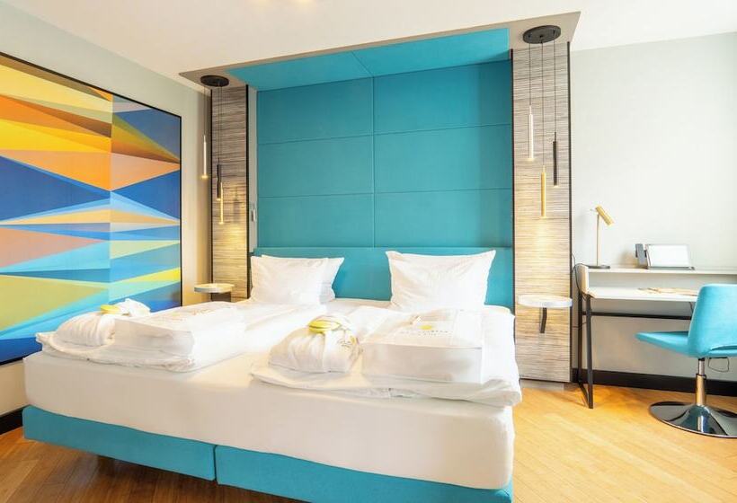 اتاق اساندارد با چشم‌انداز جانبی به دریا, Das Ahlbeck Hotel & Spa