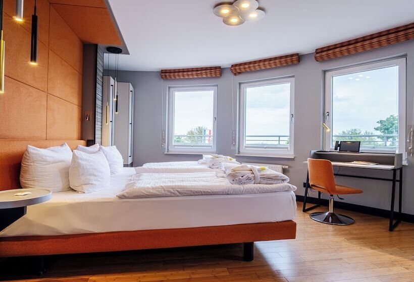 اتاق استاندارد با چشم‌انداز دریا, Das Ahlbeck Hotel & Spa
