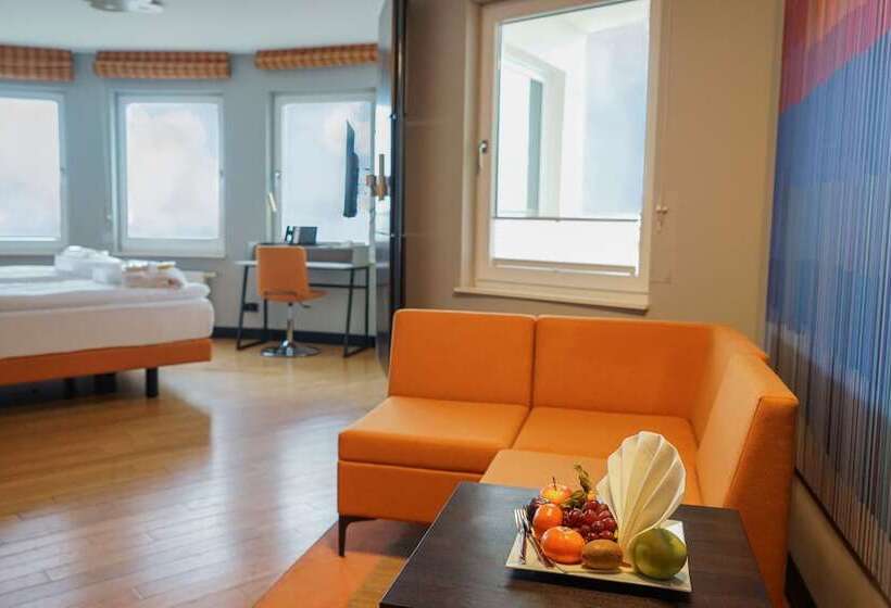 اتاق استاندارد با چشم‌انداز دریا, Das Ahlbeck Hotel & Spa
