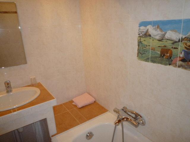 اتاق استاندارد سه نفره, Hôtel Le Kandahar