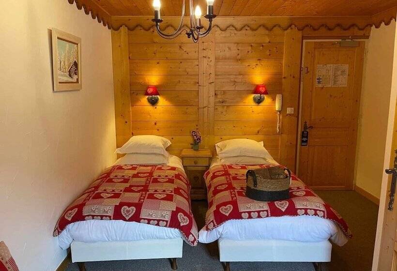 اتاق استاندارد سه نفره, Hôtel Les Glaciers