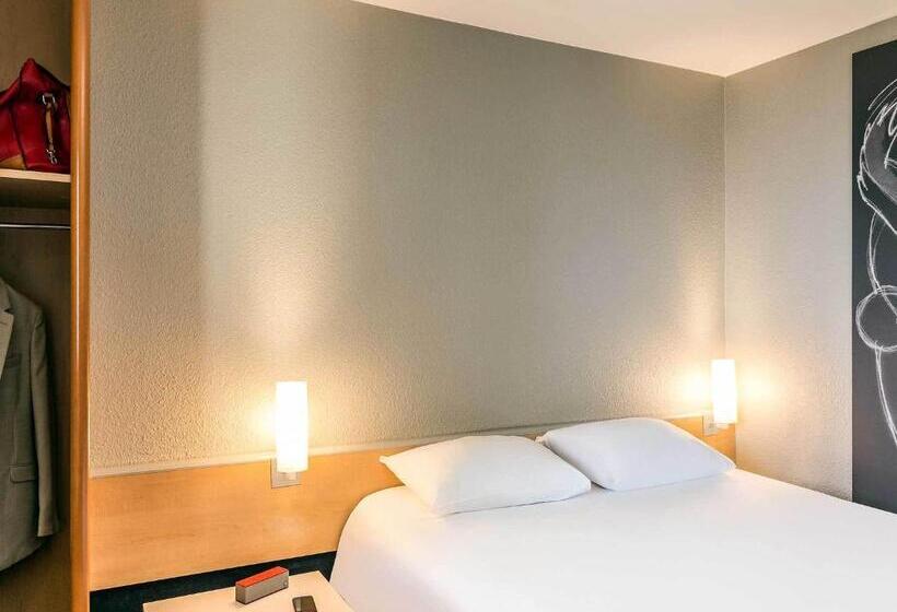 Chambre Standard, Ibis Thonon Centre