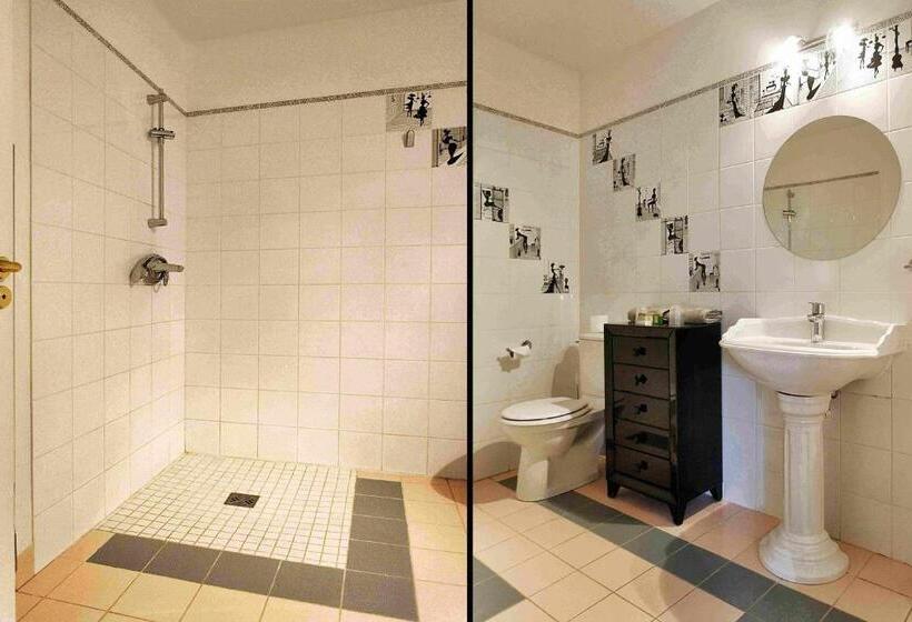 اتاق استاندارد, Logis Hôtel Le Relais Louis Xi