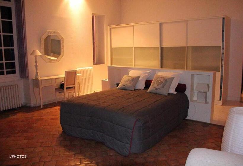 اتاق پرستیژ, Logis Hôtel Le Relais Louis Xi