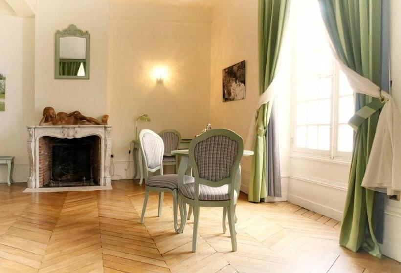 اتاق پرستیژ, Logis Hôtel Le Relais Louis Xi