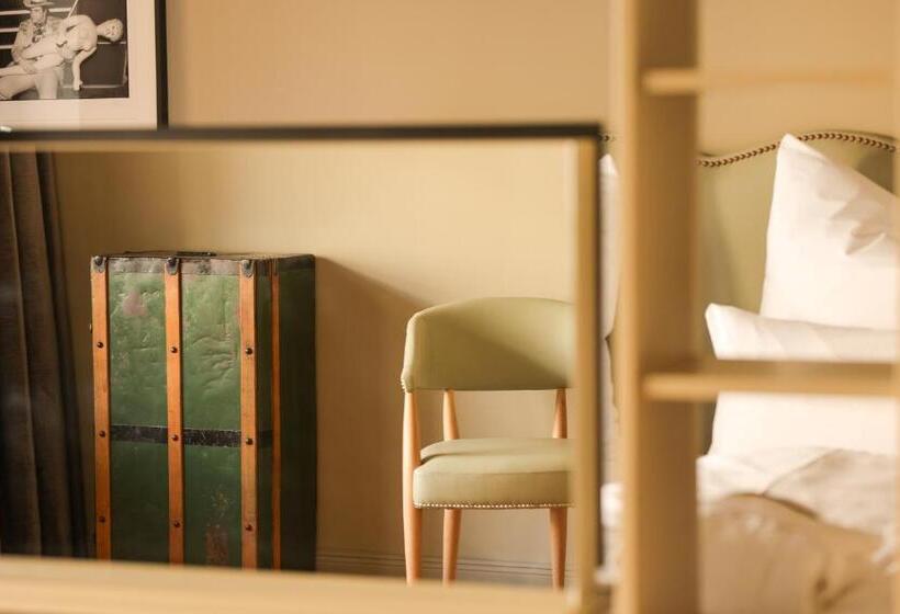 Superior suite with balcony, Mimosa