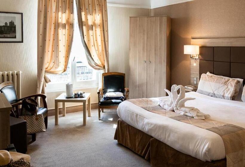 اتاق سوپریور, Regina & Spa