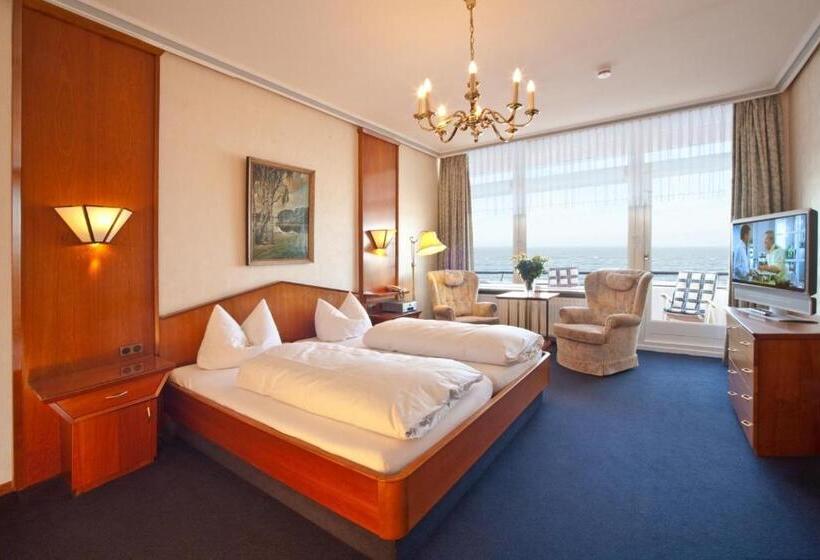 اتاق استاندارد با بالکن و چشم‌انداز دریا, Strandhotel Monbijou Gmbh Garni
