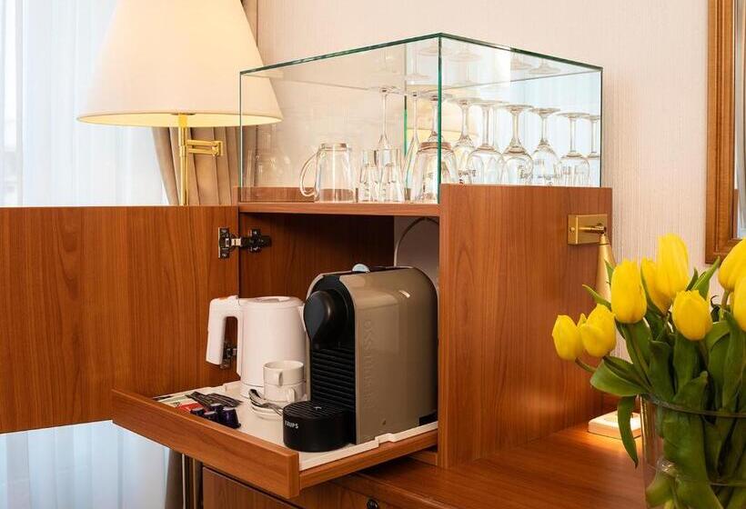 سوییت با چشم‌انداز دریا, Strandhotel Monbijou Gmbh Garni
