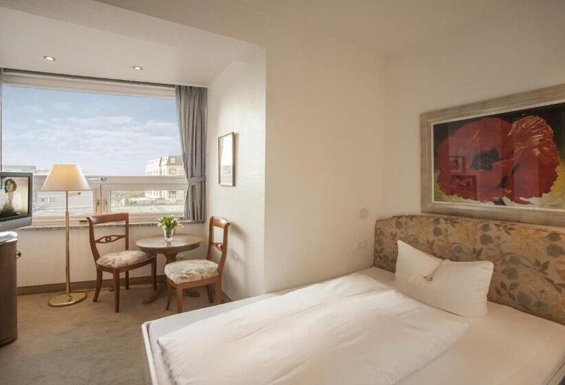 سوییت با چشم‌انداز دریا, Strandhotel Monbijou Gmbh Garni