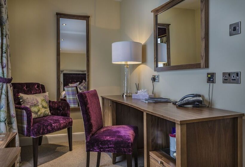 اتاق سوپریور, The White Hart Royal, Moretoninmarsh, Cotswolds
