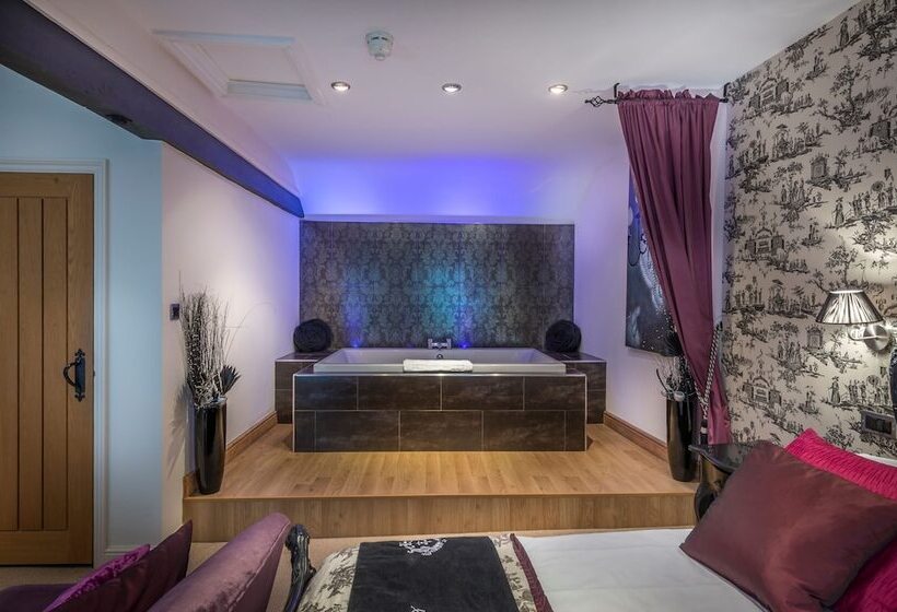 اتاق لوکس, The White Hart Royal, Moretoninmarsh, Cotswolds
