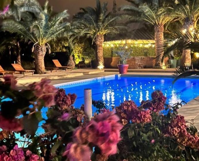 اتاق استاندارد با چشم‌انداز باغ, Tropic Hôtel