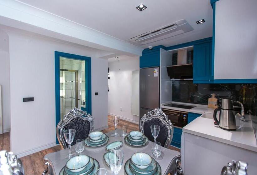 استودیوی لوکس, Angel Residence
