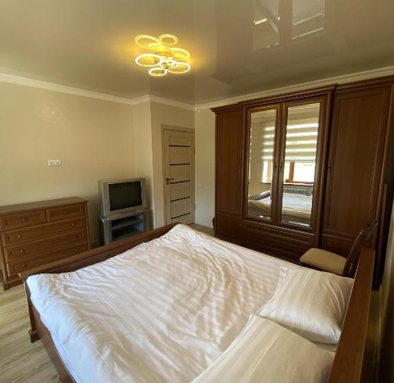 اتاق استاندارد, Guest House Tenir Too