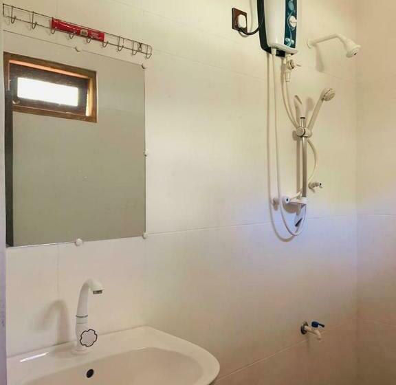 اتاق استاندارد با چشم‌انداز باغ, Aloe Vera Guest House