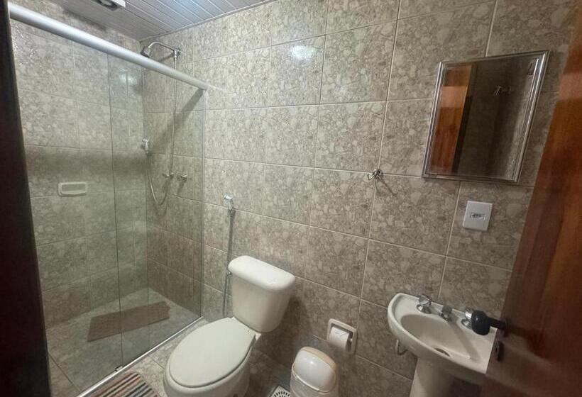 اتاق استاندارد با بالکن, Garnier