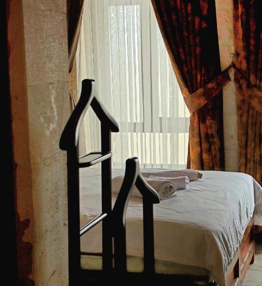 سوئیت با تخت بزرگ, Mons Masius Boutique Hotel Teras