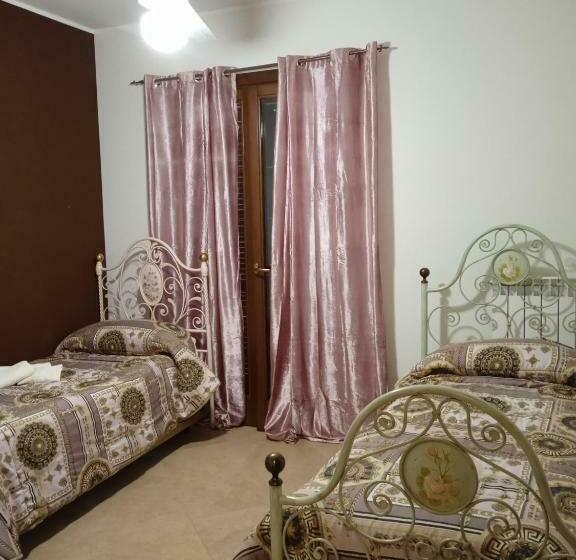 اتاق استاندارد با سرویس بهداشتی مشترک, Villa Levante