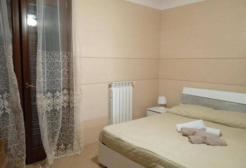 اتاق استاندارد با چشم‌انداز باغ, Villa Levante