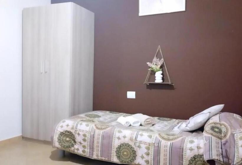 اتاق استاندارد با سرویس بهداشتی مشترک, Villa Levante