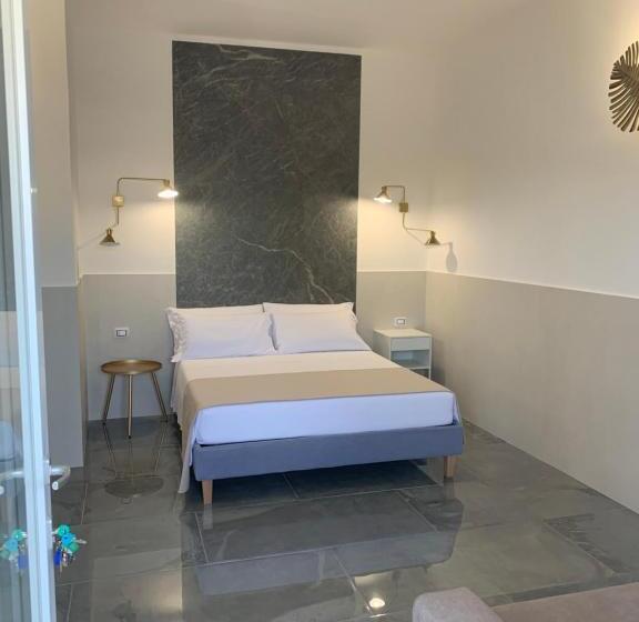 اتاق لوکس چهار تخته, San Pietro Home