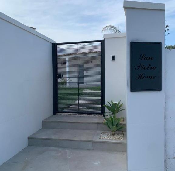 اتاق لوکس چهار تخته, San Pietro Home
