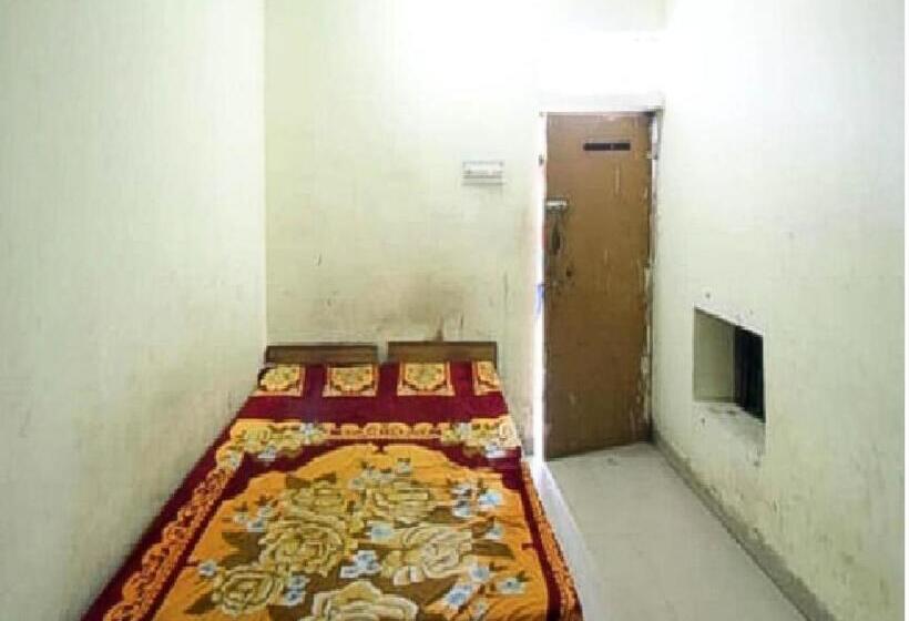 اتاق لوکس, New Agra Guest House By Wb Inn