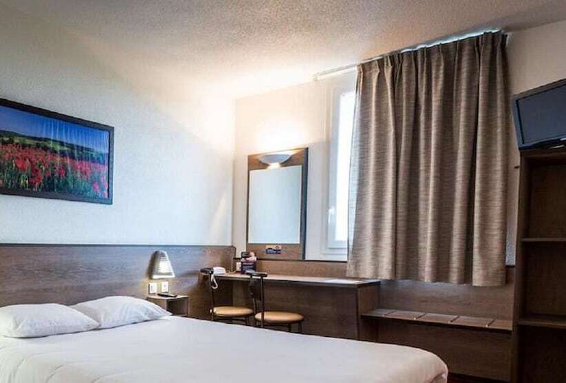 Standard Room Adapted for people with reduced mobility, Ace Hotel Bourges