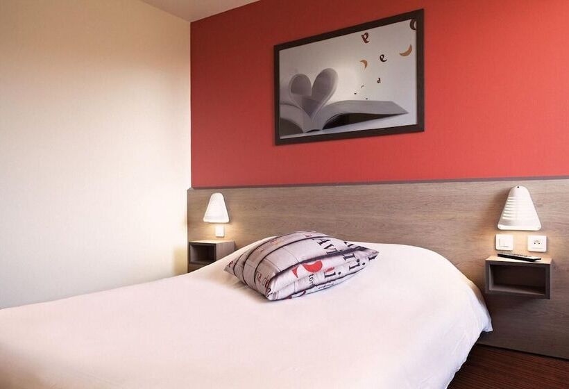 Quarto Standard para Deficientes, Ace Hotel Bourges