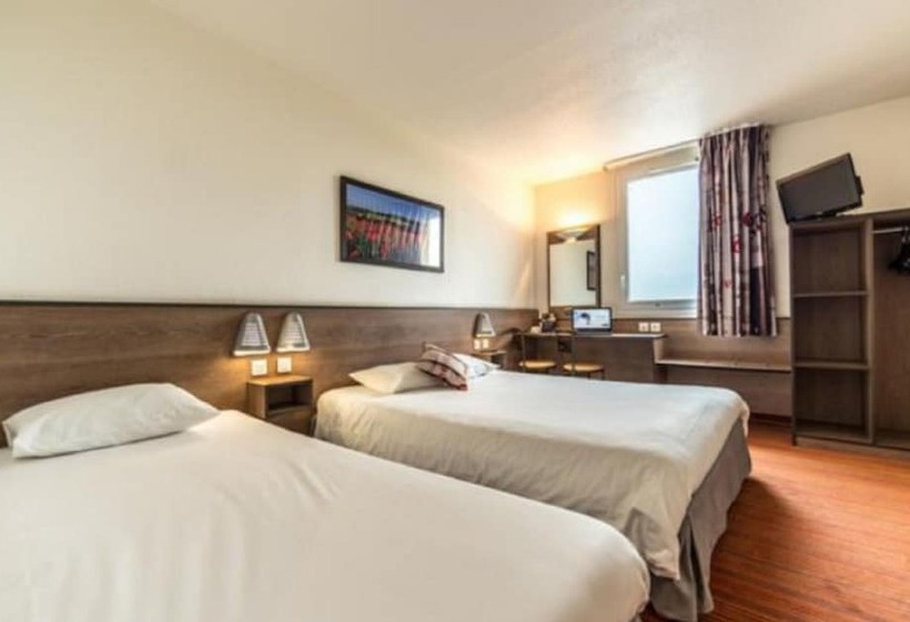 Quarto Triplo Standart, Ace Hotel Bourges