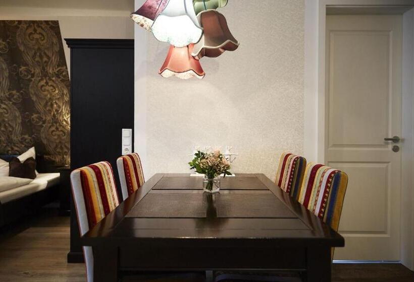 ジュニアスイート, Aparthotel Bernstein