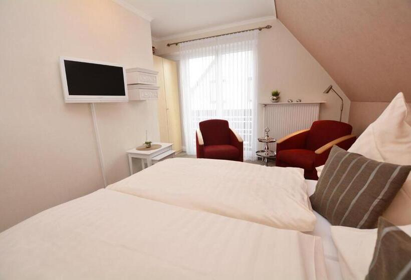 Standard Room with Balcony, Pension Anjo