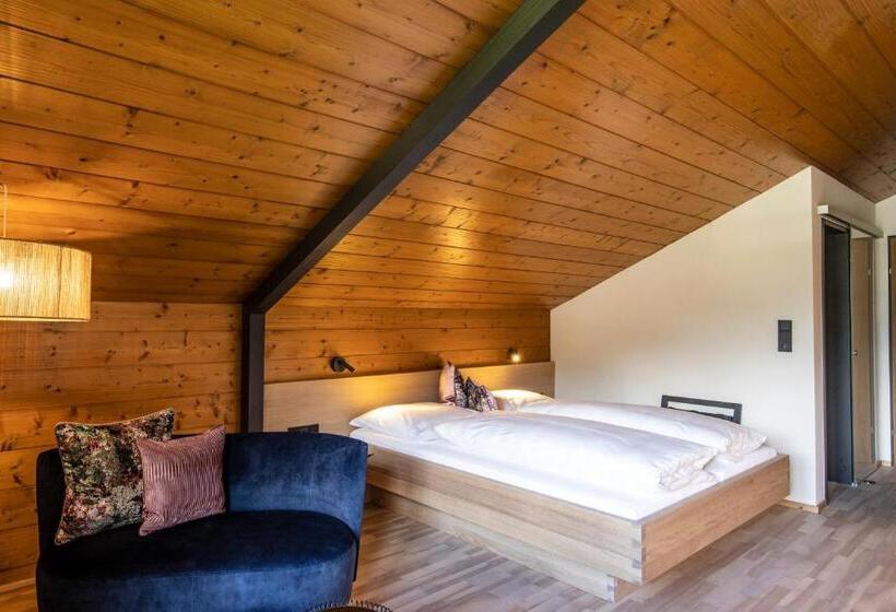 Suite con Balcón, Boutiquehotel Das Edelweiss