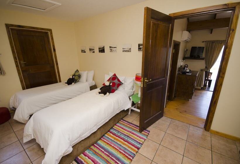 سوییت خانوادگی, Elephant Hide Of Knysna Guest Lodge