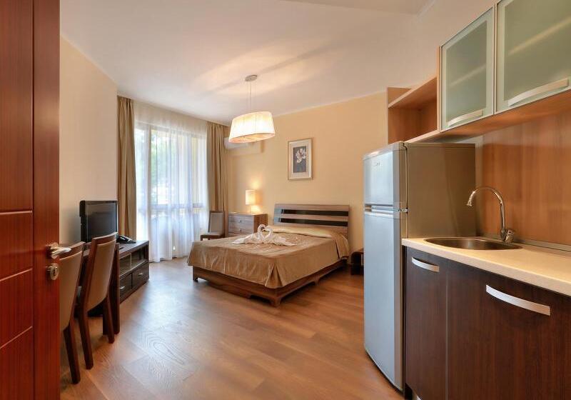 استودیوی استاندارد, Apart Hotel Golden Line