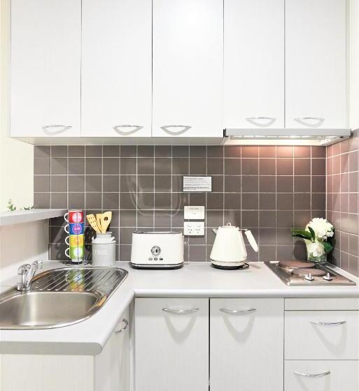 1 Bedroom Deluxe Apartment, Arrow On Swanston