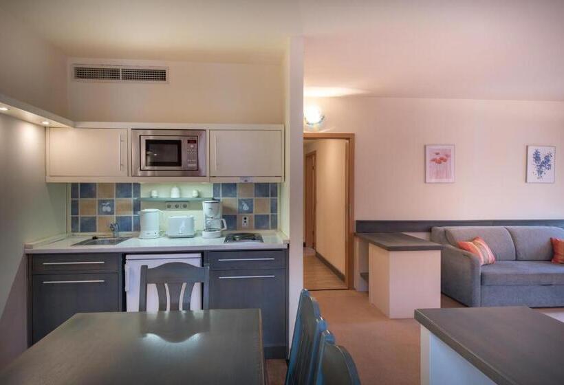 1 Bedroom Apartment, Kalma Superior