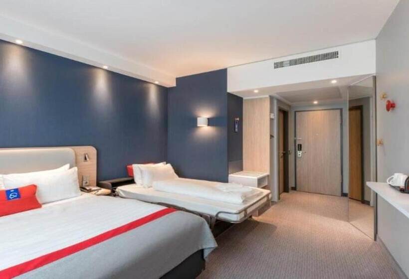 اتاق استاندارد با تخت دوبل, Holiday Inn Express Remscheid