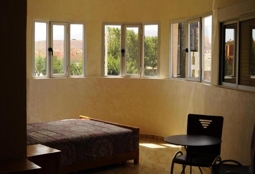 اتاق استاندارد یک نفره, Hôtel Imilchil