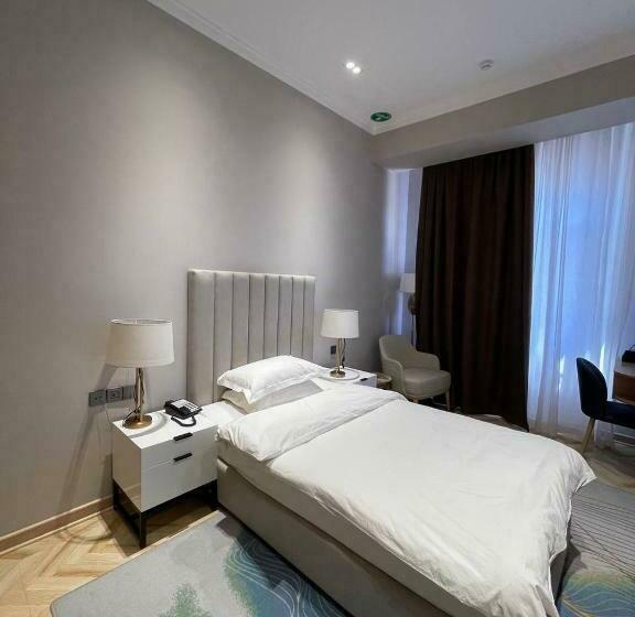 اتاق لوکس یک تخته, Termez Palace Hotel & Spa