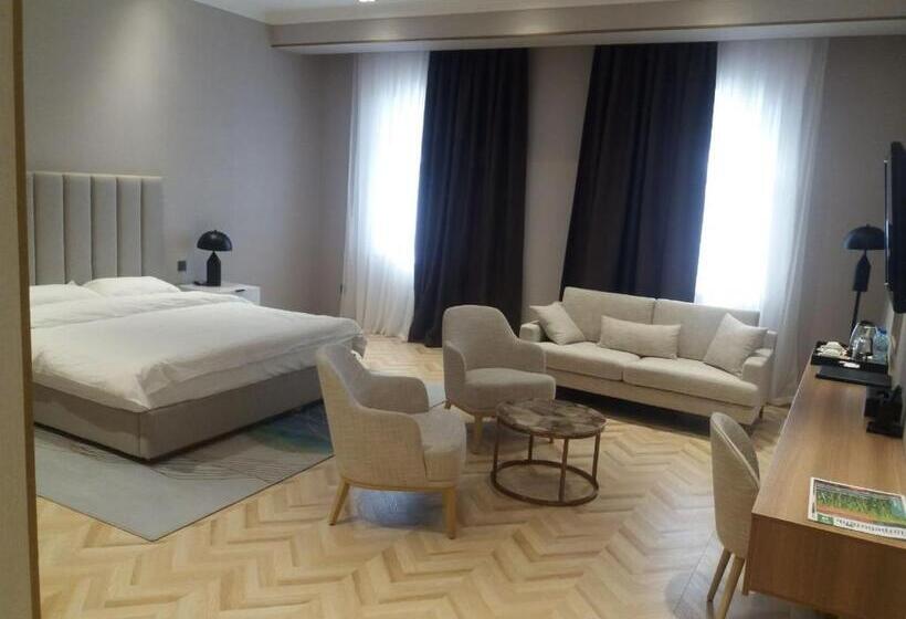 سوییت لوکس, Termez Palace Hotel & Spa
