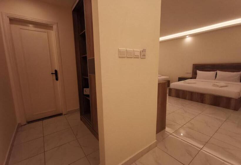 اتاق استاندارد چهار تخته, Aster Hotel Aqaba