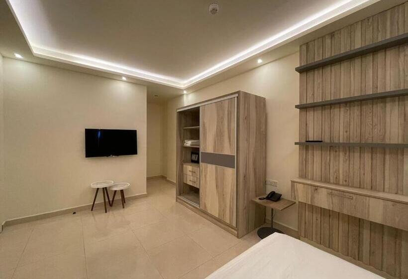استودیوی لوکس, Aster Hotel Aqaba