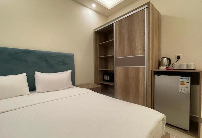 اتاق اساندارد با چشم‌انداز جانبی به دریا, Aster Hotel Aqaba