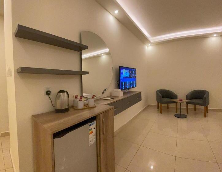اتاق استاندارد چهار تخته, Aster Hotel Aqaba