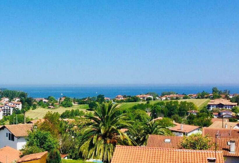 اتاق استاندارد با بالکن و چشم‌انداز دریا, Casa Baia Hendaye