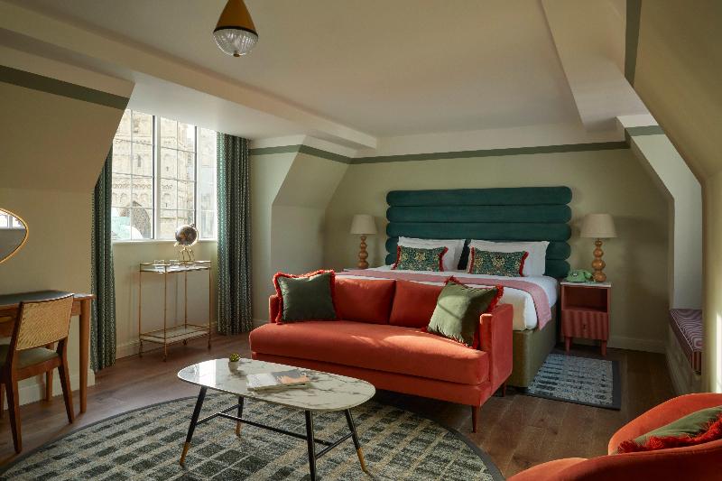 带大床的套房, Indigo Exeter, An Ihg