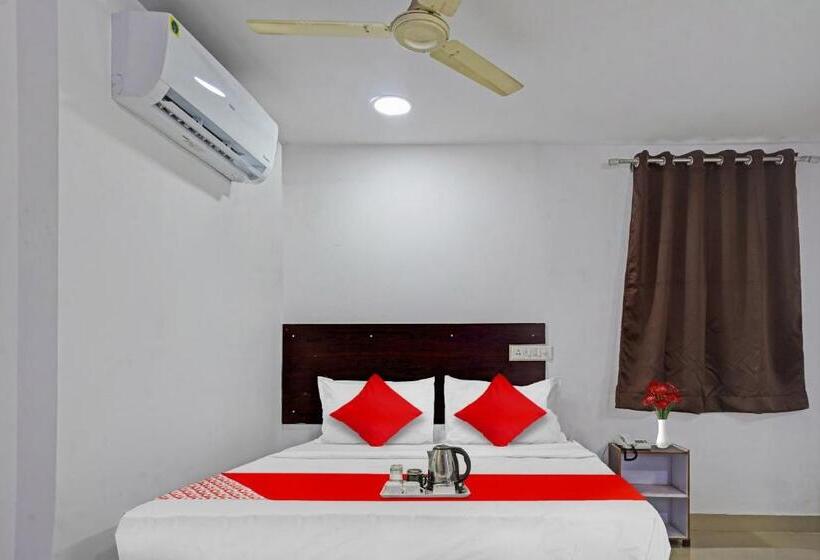 اتاق استاندارد, O Sai Krishna Residency